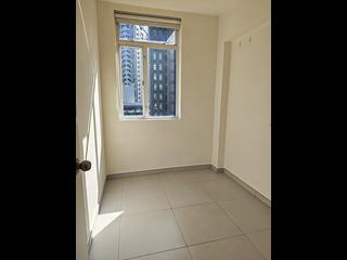 Wan Chai - Hay Wah Building Block A 03