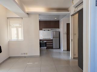 Wan Chai - Hay Wah Building Block A 06