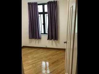 Pok Fu Lam - Chi Fu Fa Yuen Phase 2 Fu Wah Yuen (Block H10) 05