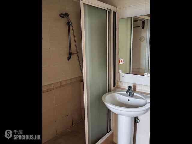 Pok Fu Lam - Chi Fu Fa Yuen Phase 2 Fu Wah Yuen (Block H10) 09