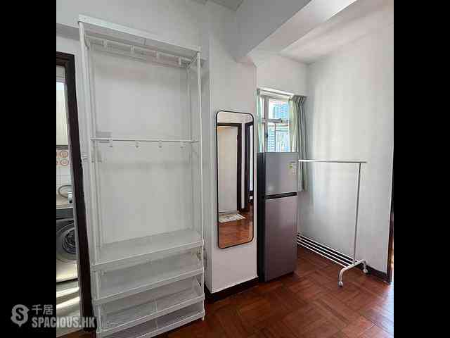 Wan Chai - Hay Wah Building Block B 02