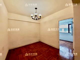 Quarry Bay - Lai Wah Mansion 03