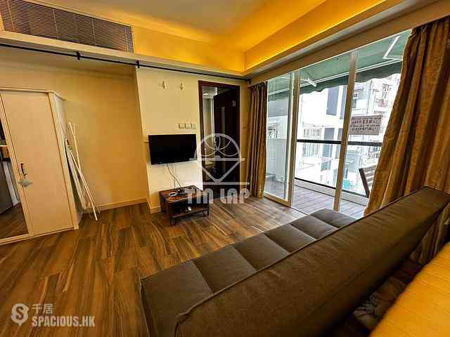 Central - 77-81, Hollywood Road 02
