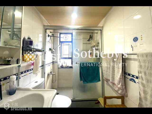 Yau Yat Chuen - Grandeur Villa 14