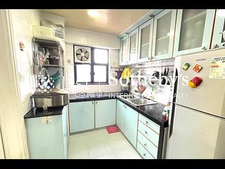 又一村 - 瑰麗新村 19