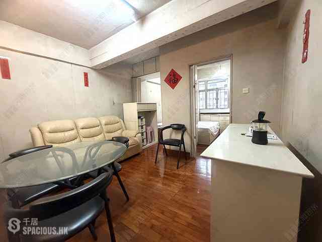 Wan Chai - Man Hee Mansion 03
