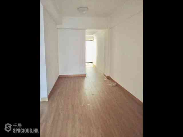 Causeway Bay - Hennessy Apartments 01