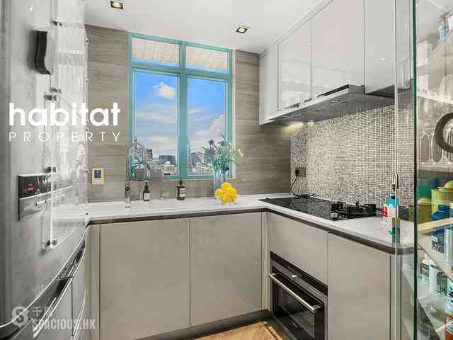 Tsim Sha Tsui - The Victoria Towers Tower 3 05