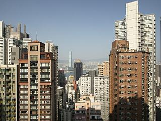 Mid Levels Central - Elegant Terrace 05
