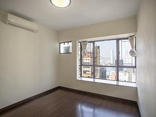Mid Levels Central - Elegant Terrace 08