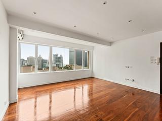 Mid Levels Central - Wing Hong Mansion 08
