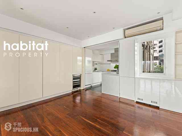 Mid Levels Central - Wing Hong Mansion 11