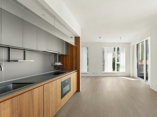 Sheung Wan - 42, Tung St. 02