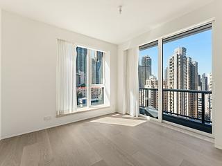Sheung Wan - 42, Tung St. 04