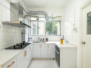 Mid Levels West - Fairview Mansion 06