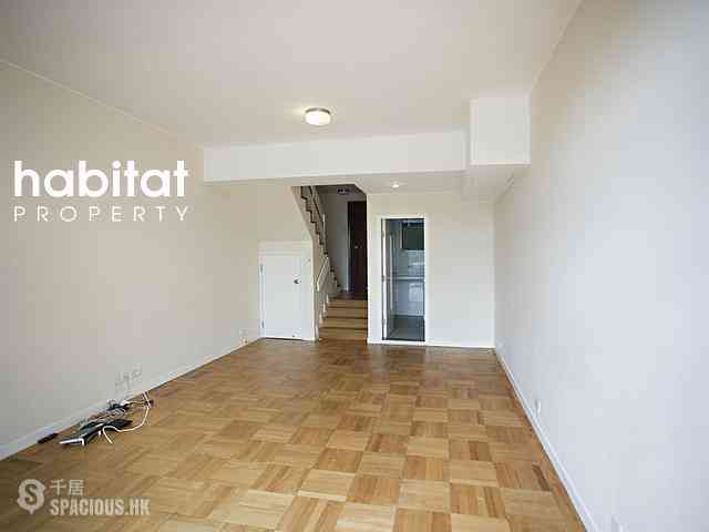 Chung Hom Kok - 30, Cape Road 03