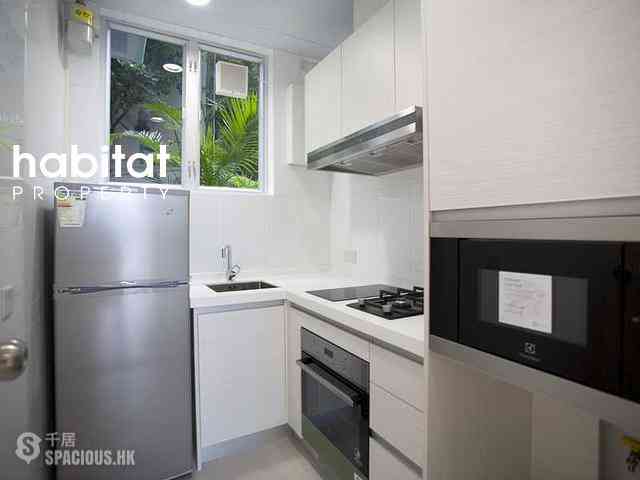 Chung Hom Kok - 30, Cape Road 04