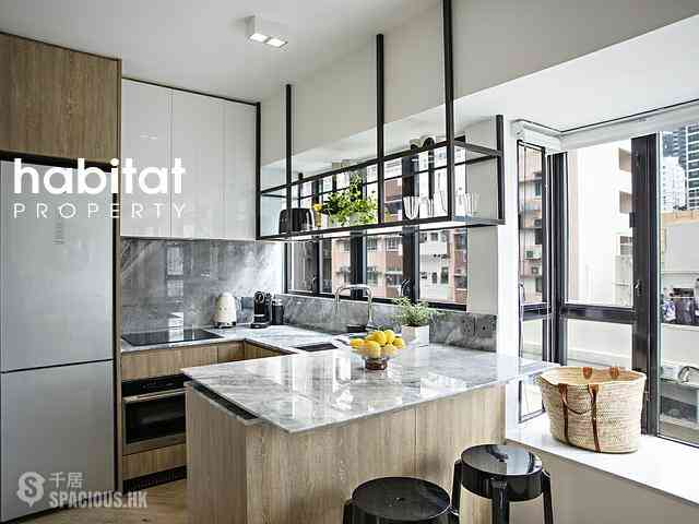Sai Ying Pun - 111, High Street 02