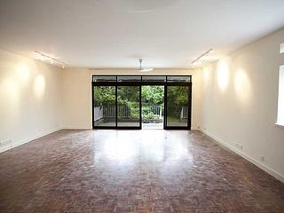 Deep Water Bay - Deepdene 02