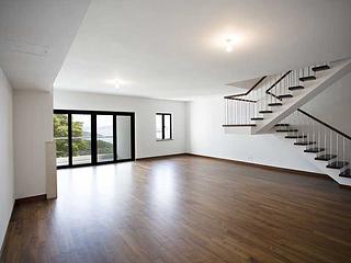Repulse Bay - 5, Headland Road 02