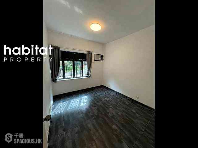 Mid Levels Central - Mackenny Court 04
