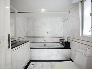 Pok Fu Lam - Villa Cecil Phase 2 Block 1 06