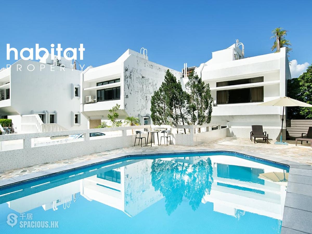 Chung Hom Kok - Coral Villas 01
