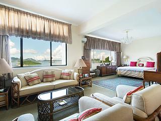 Chung Hom Kok - Coral Villas 13