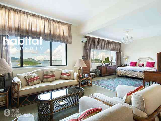 Chung Hom Kok - Coral Villas 13