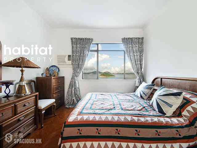 Chung Hom Kok - Coral Villas 14