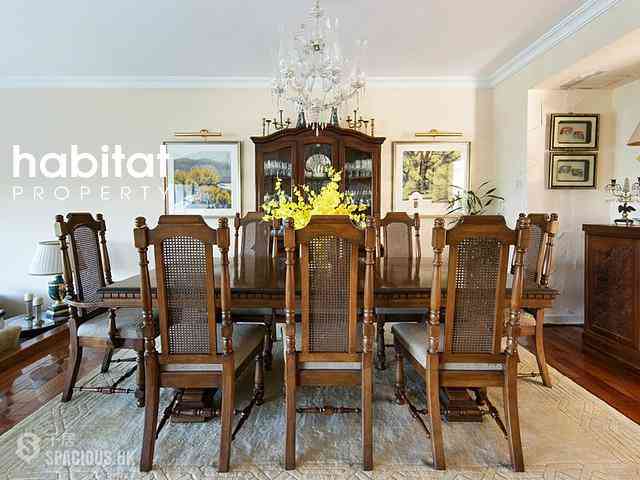 Chung Hom Kok - Coral Villas 16