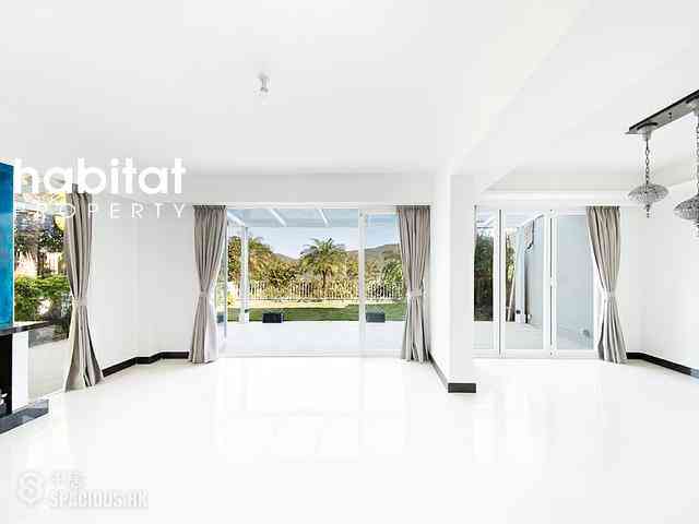 Clear Water Bay - Caribbean Villa 03