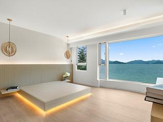 Clear Water Bay - Royal Castle 10