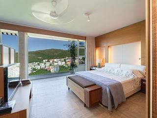 Clear Water Bay - Caribbean Villa 12
