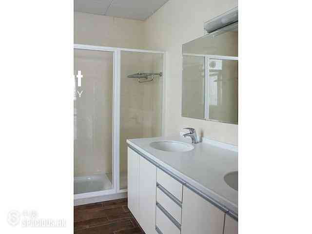 Chung Hom Kok - 13-25, Ching Sau Lane 07