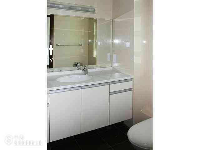 Chung Hom Kok - 13-25, Ching Sau Lane 10