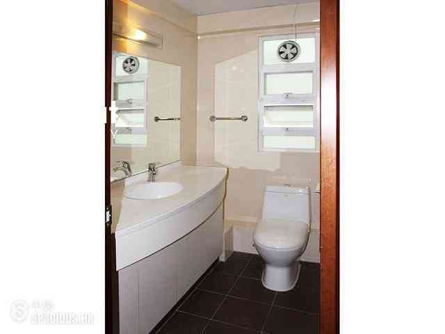 Chung Hom Kok - 13-25, Ching Sau Lane 12