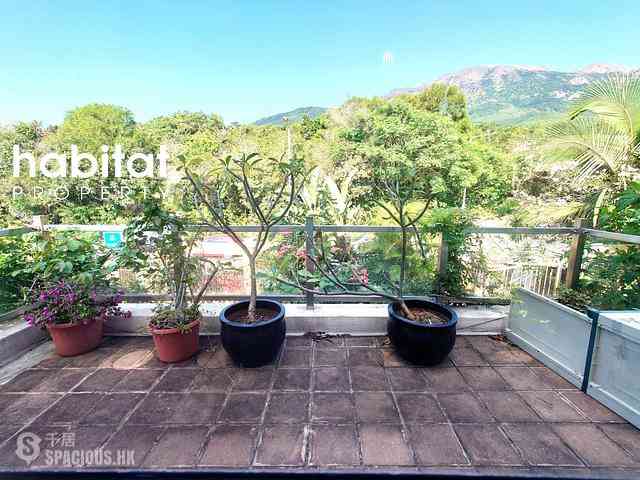 South Lantau - Golden Coast 14