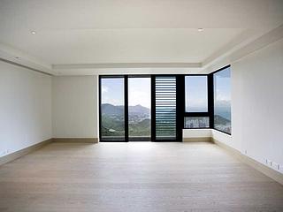 The Peak - 7-15 Mount Kellett Road 02