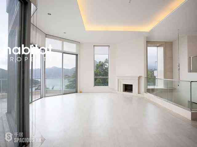 Repulse Bay - Overbays 07