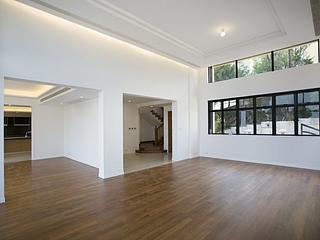 The Peak - 21, Coombe Road 04