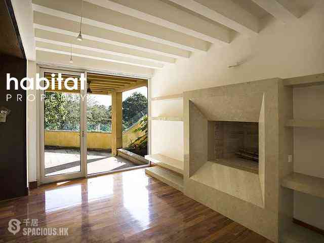 Stanley - Carmelia 06