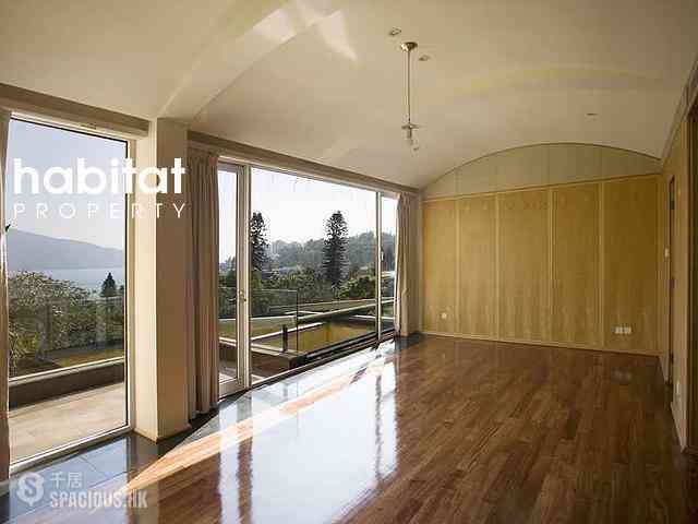 Stanley - Carmelia 12