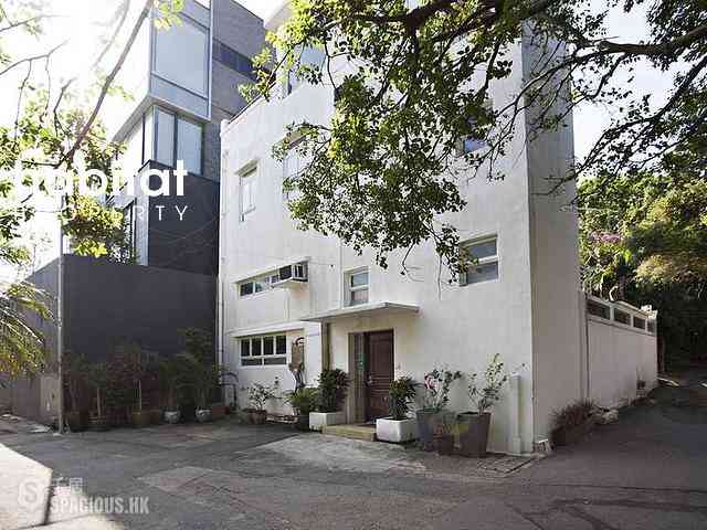 Stanley - Tai Tam Village 01