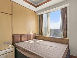 Ap Lei Chau - Marina South 10