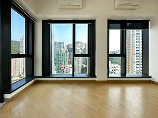 Tai Hang - Warrenwoods 06