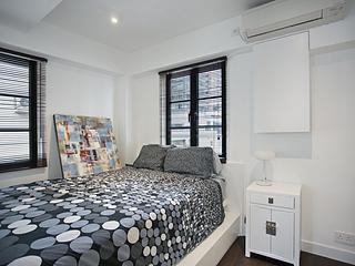 Soho - King Ho Building 04