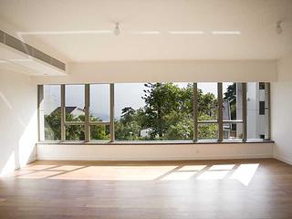 The Peak - Mount Austin Estate 05