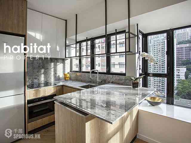 Sai Ying Pun - 111, High Street 02
