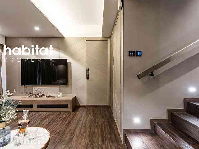 Soho - Centrestage Block 2 16